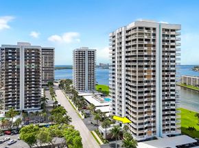 123 Lakeshore Drive 445, North Palm Beach FL 33408