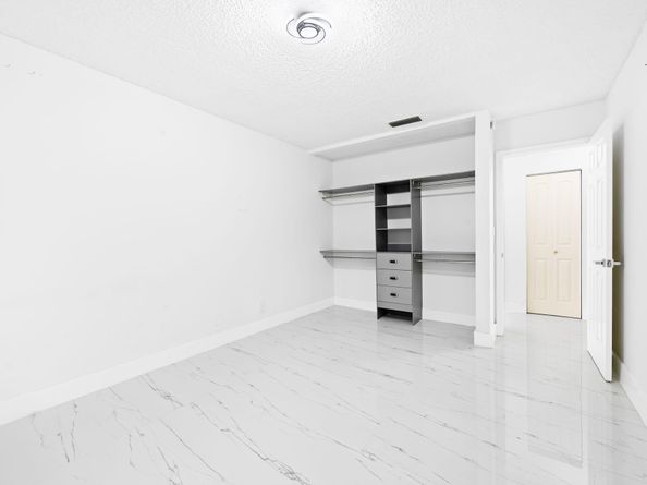 4713 NW 115th Avenue, Coral Springs FL 33076