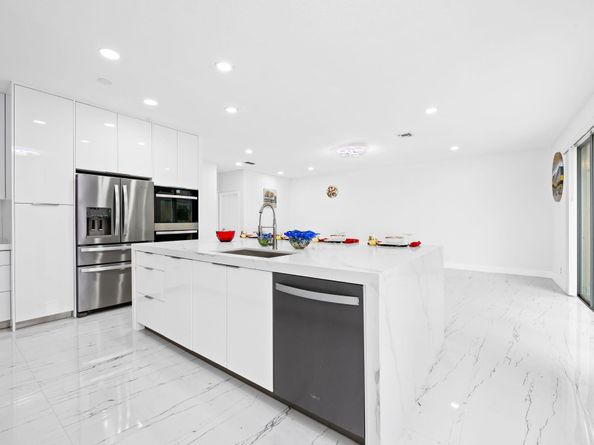 4713 NW 115th Avenue, Coral Springs FL 33076