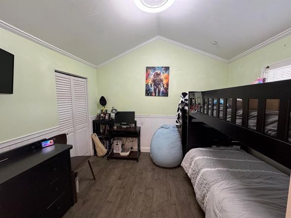 1509 NE 35th St, Oakland Park FL 33334