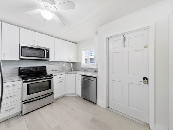 1450 N Riverside Dr 201, Pompano Beach FL 33062