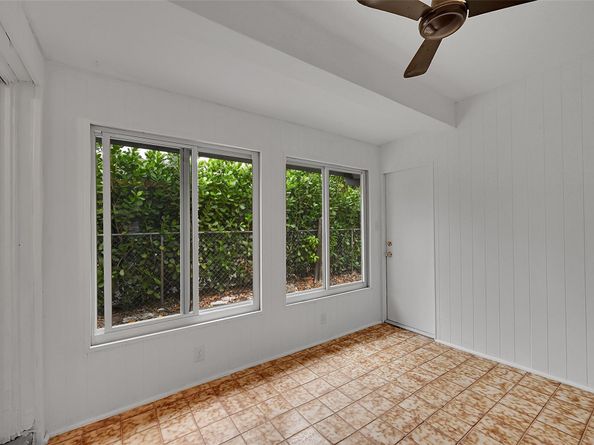 3280 NE 15th Ave, Oakland Park FL 33334