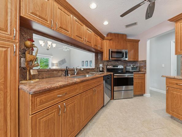 6276 Sweet Maple Lane, Boca Raton FL 33433