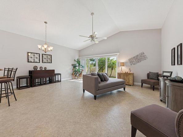 6276 Sweet Maple Lane, Boca Raton FL 33433