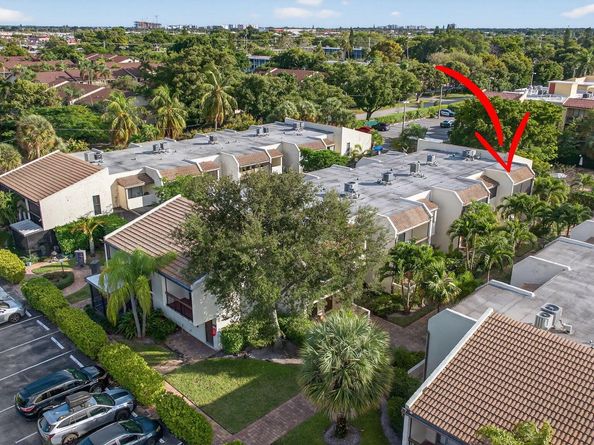 721 SE 1 Way C11, Deerfield Beach FL 33441