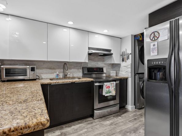 721 SE 1 Way C11, Deerfield Beach FL 33441