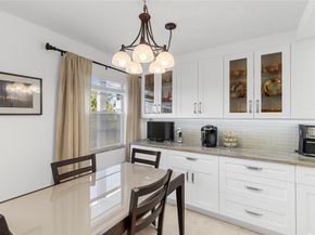 210 Oakridge N 210, Deerfield Beach FL 33442