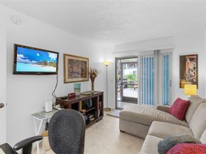 210 Oakridge N 210, Deerfield Beach FL 33442