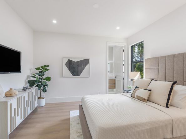 1330 Breakers Boulevard W, West Palm Beach FL 33411