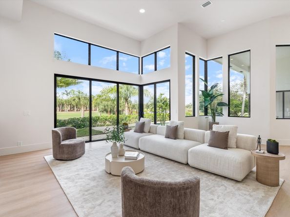 1330 Breakers Boulevard W, West Palm Beach FL 33411