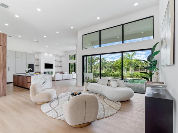 1330 Breakers Boulevard W, West Palm Beach FL 33411