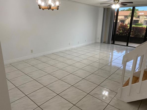 3961 Cocoplum Circle 3664 (F), Coconut Creek FL 33063