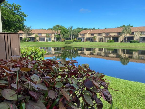 3961 Cocoplum Circle 3664 (F), Coconut Creek FL 33063