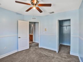 21403 NW 13th Ct 303, Miami FL 33169