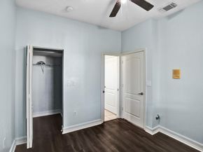 21403 NW 13th Ct 303, Miami FL 33169