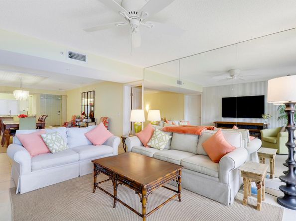 1301 Seafarer Circle 105, Jupiter FL 33477