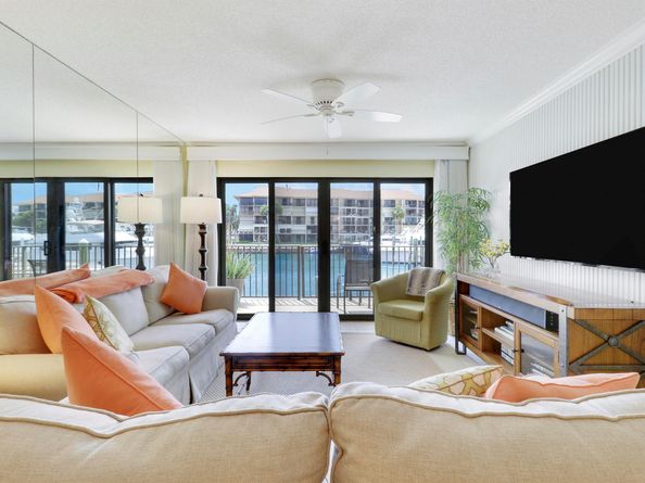 1301 Seafarer Circle 105, Jupiter FL 33477