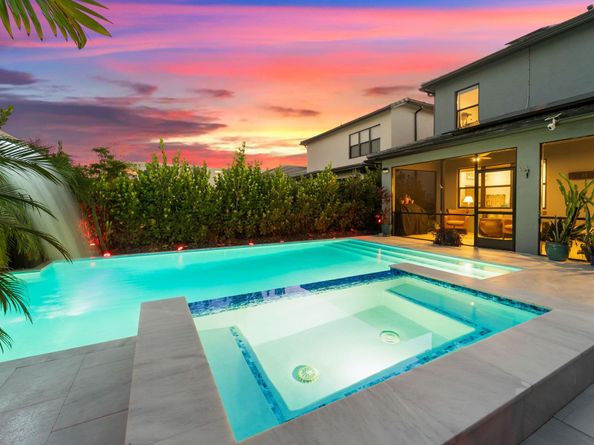 4458 Providence Way, Oakland Park FL 33309