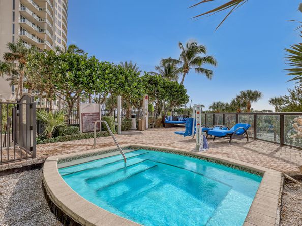 2700 N Ocean Drive 2105b, Singer Island FL 33404