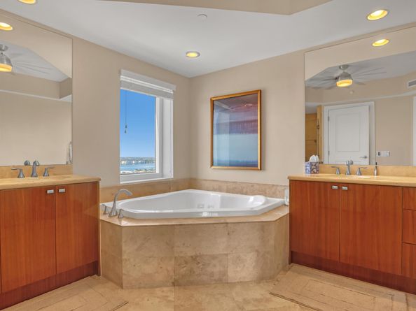 2700 N Ocean Drive 2105b, Singer Island FL 33404