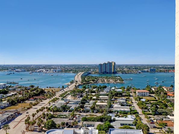 2700 N Ocean Drive 2105b, Singer Island FL 33404