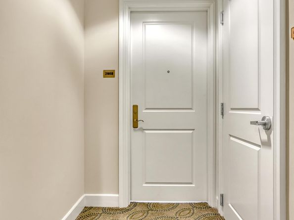 2700 N Ocean Drive 2105b, Singer Island FL 33404