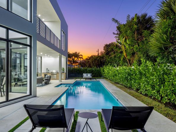 957 SW 12th Street, Boca Raton FL 33486