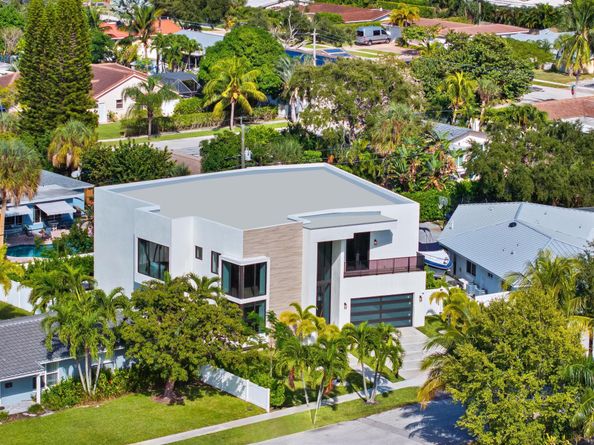 957 SW 12th Street, Boca Raton FL 33486