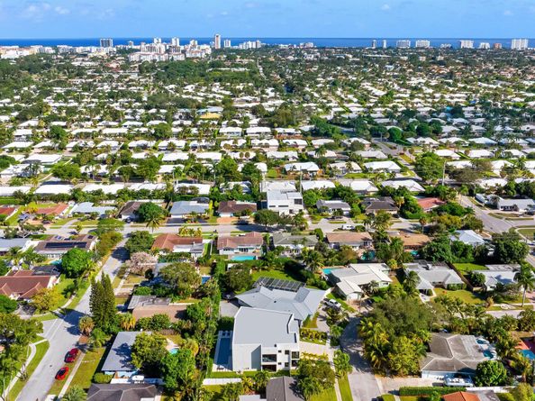 957 SW 12th Street, Boca Raton FL 33486