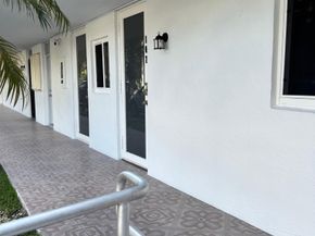 3750 NE 170th St 107, North Miami Beach FL 33160