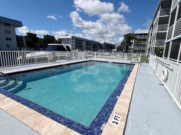 3750 NE 170th St 107, North Miami Beach FL 33160