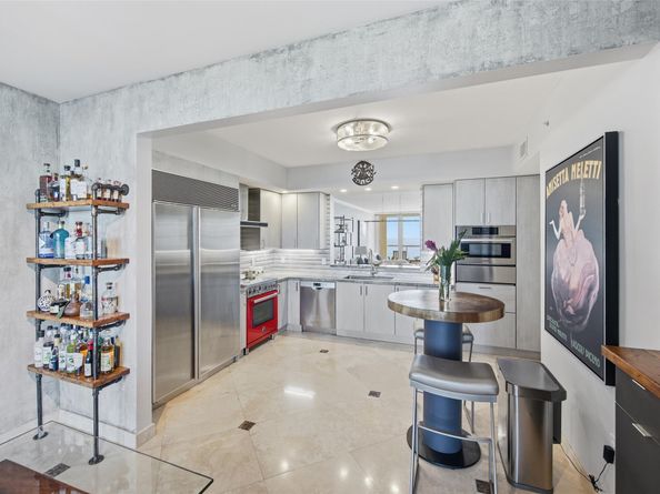 2110 N Ocean Blvd 9D, Fort Lauderdale FL 33305