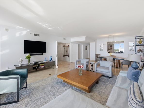 2110 N Ocean Blvd 9D, Fort Lauderdale FL 33305