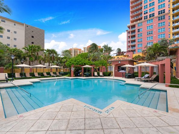 2110 N Ocean Blvd 9D, Fort Lauderdale FL 33305