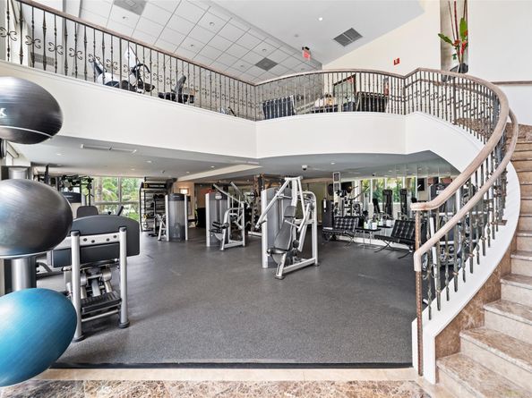 2110 N Ocean Blvd 9D, Fort Lauderdale FL 33305