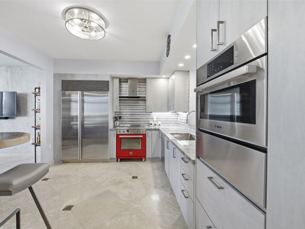 2110 N Ocean Blvd 9D, Fort Lauderdale FL 33305