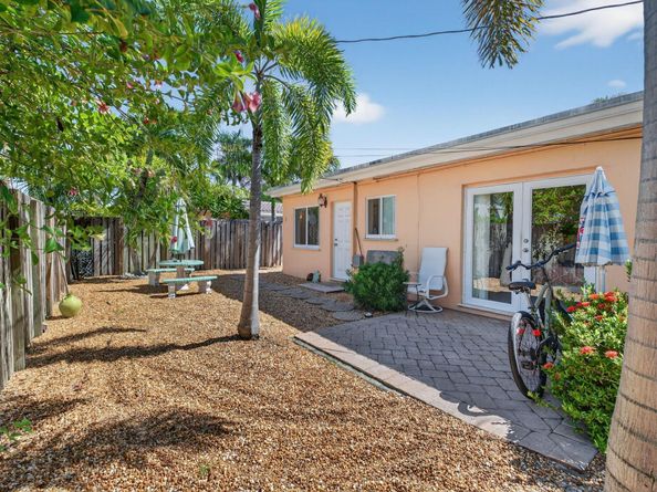 255 Neptune Ave, Fort Lauderdale FL 33308