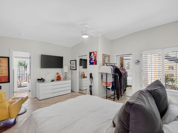 255 Neptune Ave, Fort Lauderdale FL 33308