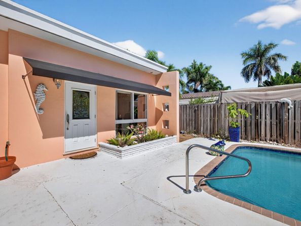 255 Neptune Ave, Fort Lauderdale FL 33308