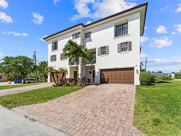 1100 Cabana Road 14, West Palm Beach FL 33404