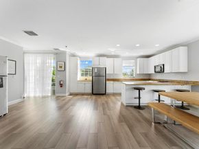 1100 Cabana Road 14, West Palm Beach FL 33404