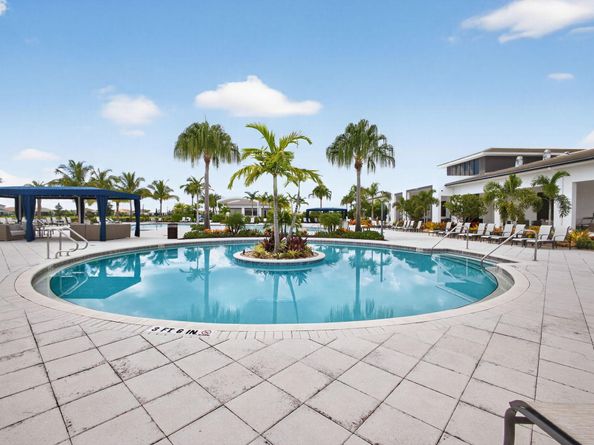 5565 Sanibel Lane, The Acreage FL 33470