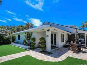 1550 Tyler St, Hollywood FL 33020