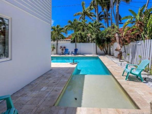 1550 Tyler St, Hollywood FL 33020