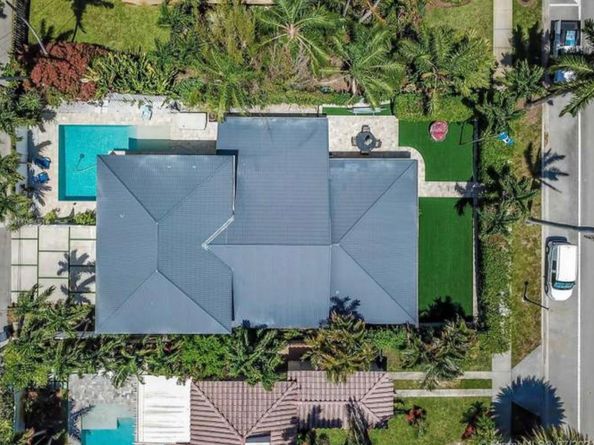 1550 Tyler St, Hollywood FL 33020