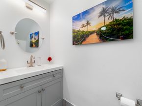 8950 Lake Park Circle N, Davie FL 33328