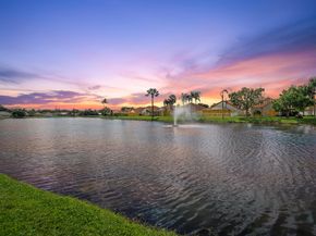 8950 Lake Park Circle N, Davie FL 33328