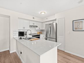 127 Yacht Club Way 206, Hypoluxo FL 33462