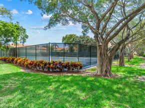 127 Yacht Club Way 206, Hypoluxo FL 33462