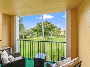 127 Yacht Club Way 206, Hypoluxo FL 33462